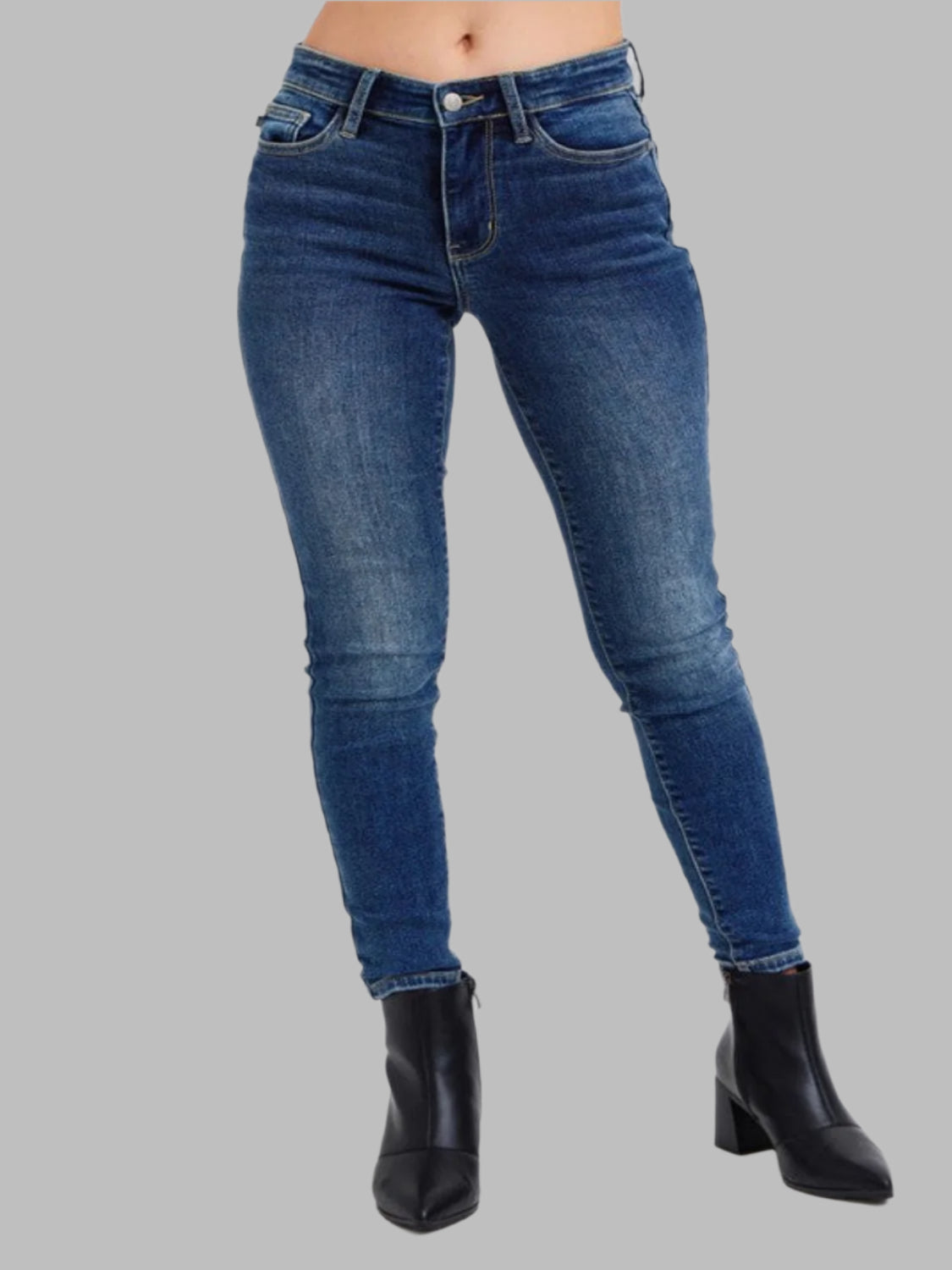 1de97fdb-fd43-4695-a0d3-034608311cba-Max