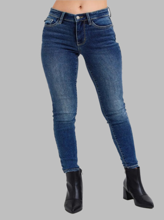 1de97fdb-fd43-4695-a0d3-034608311cba-Max