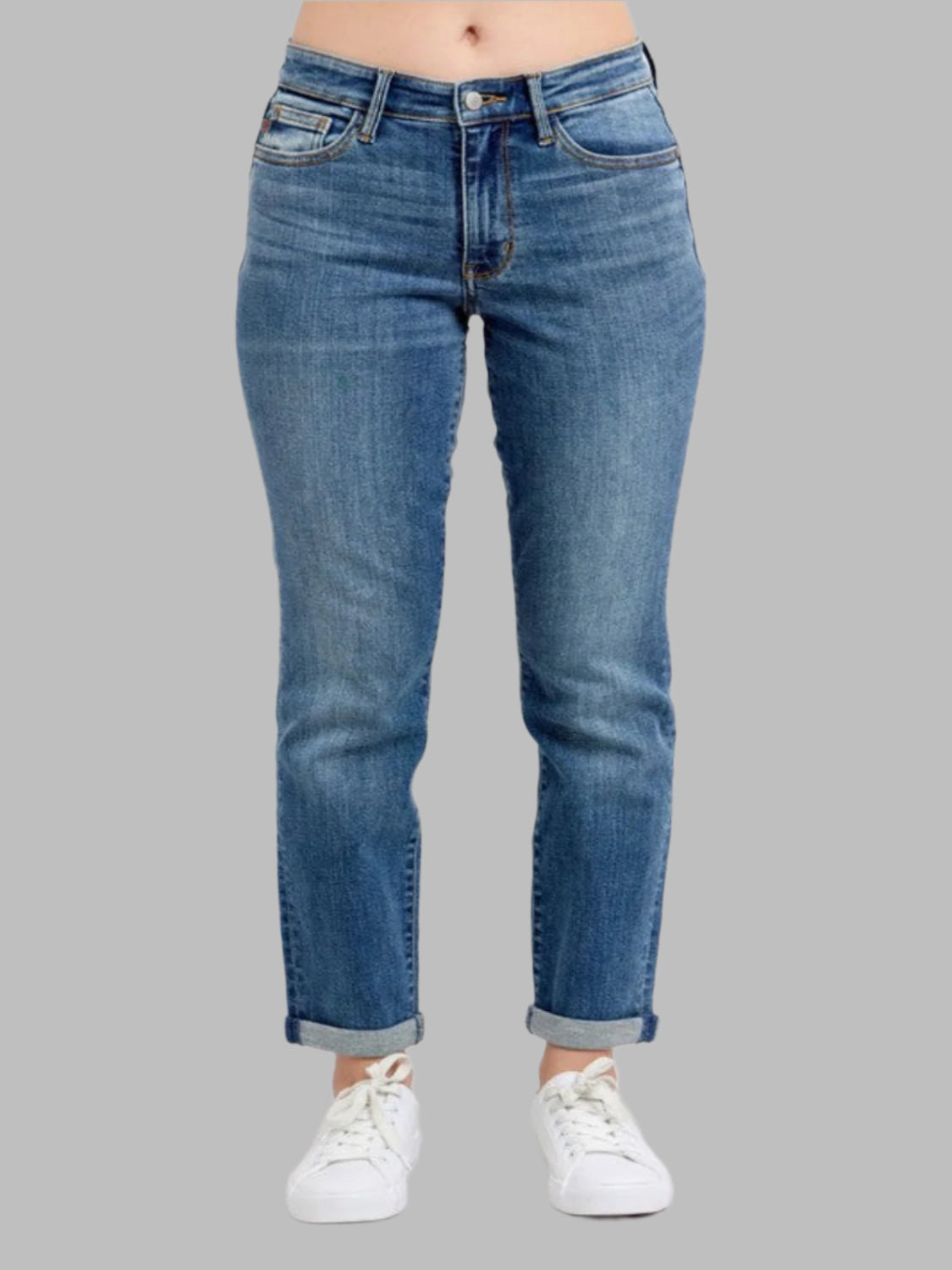 1e498e65-c6a7-46ad-8d04-900dd61c1643-Max