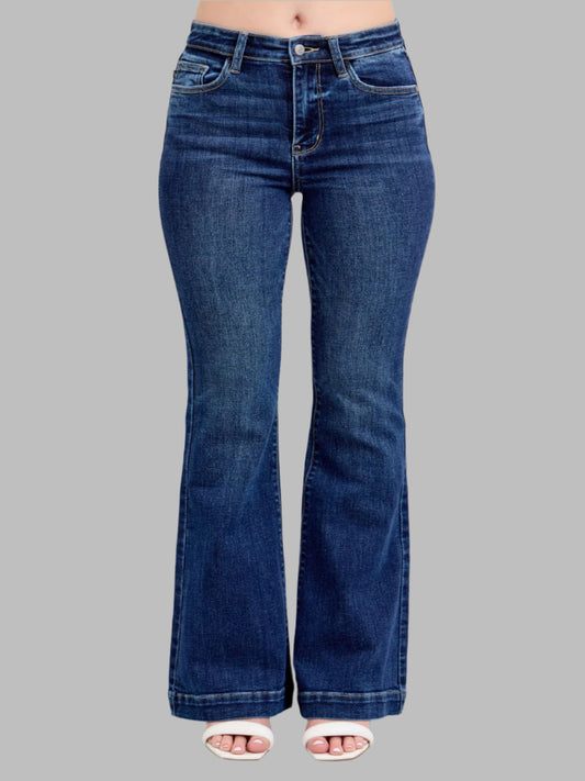 8e3d0e34-ec28-435e-ac43-8d03da9d049d-Max