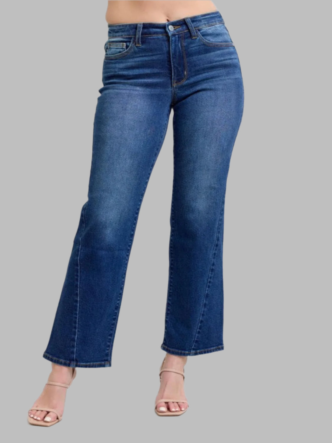 9ceb198a-3ee2-4cf6-9606-963d63685585-Max