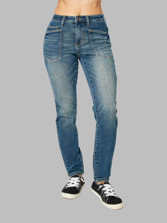 cf282a0f-1772-4ce1-91be-61d0b5ae0f91-Max