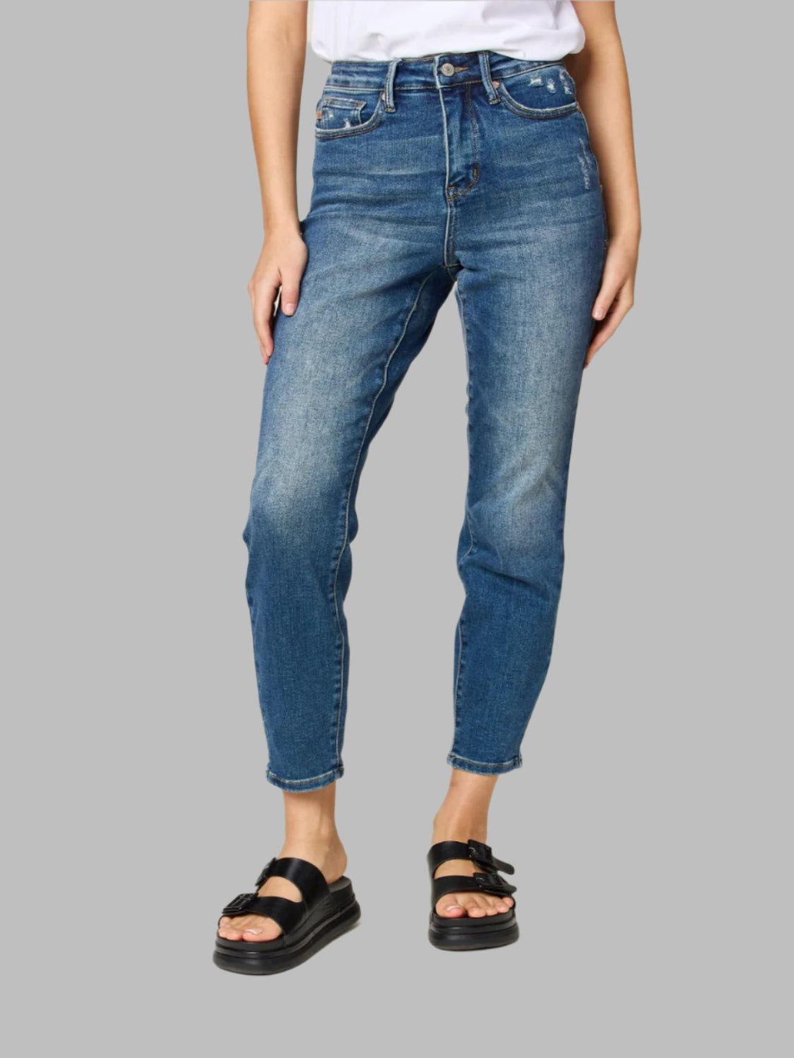 dc3104ee-ddd4-4ecd-8f01-f426088c2623-Max